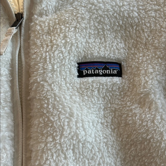 Patagonia White Fleece Jacket - Picture 3 of 6
